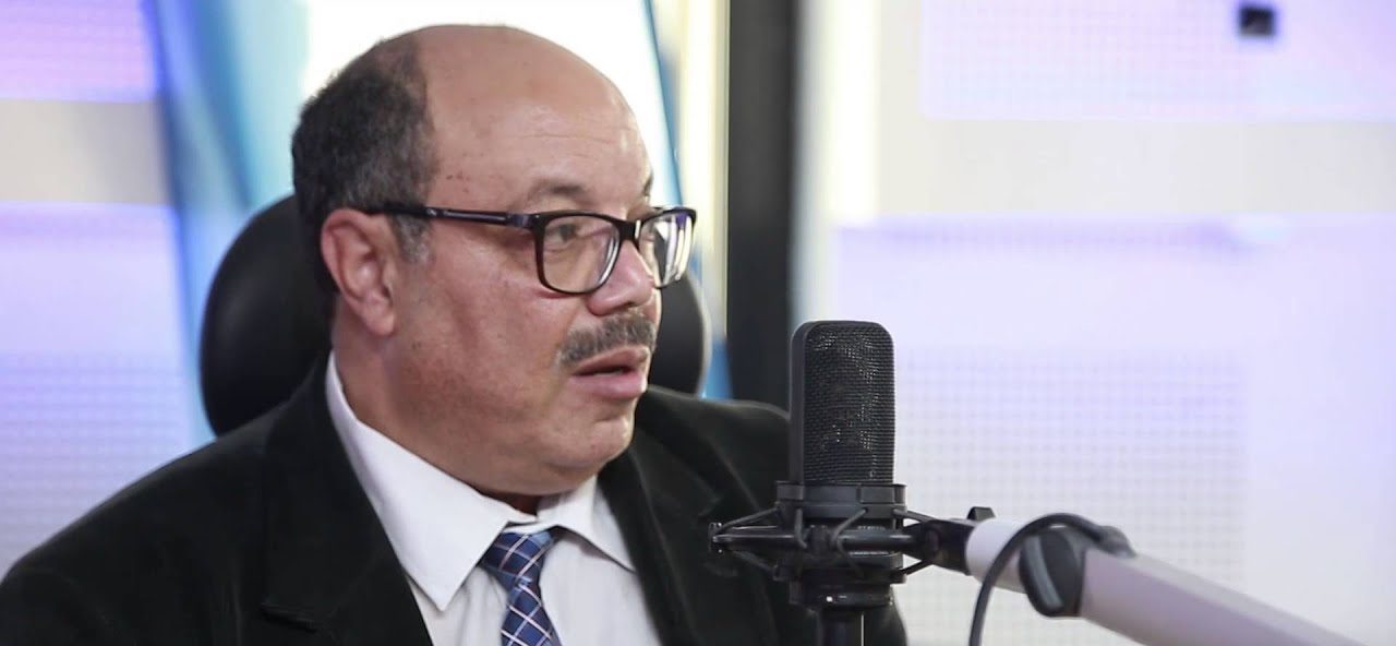 عادل خذر رئيسا جديدا لاتحاد الكتّاب جلنار Jollanar