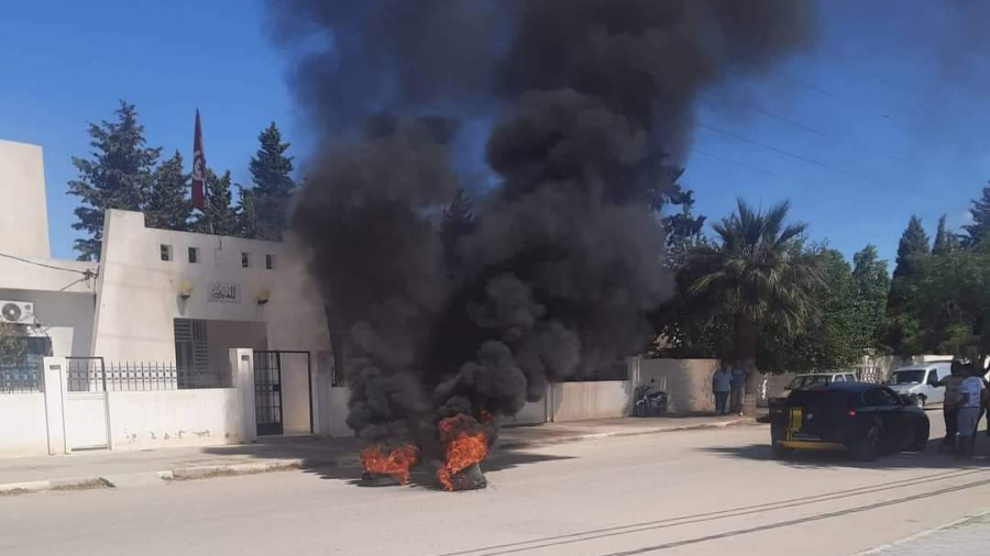 العلا احتقان بسبب العطش جلنار Jollanar