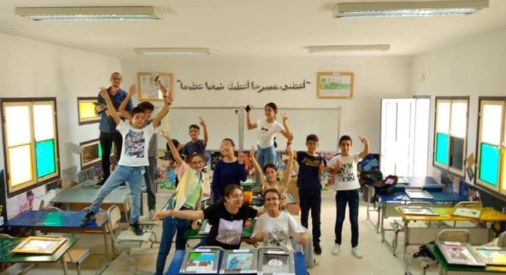 أستاذيحوّلقاعةالدرسإلىمتحف جلنار Jollanar