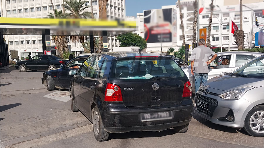 الطوابير أمام محطات البنزين جلنار Jollanar