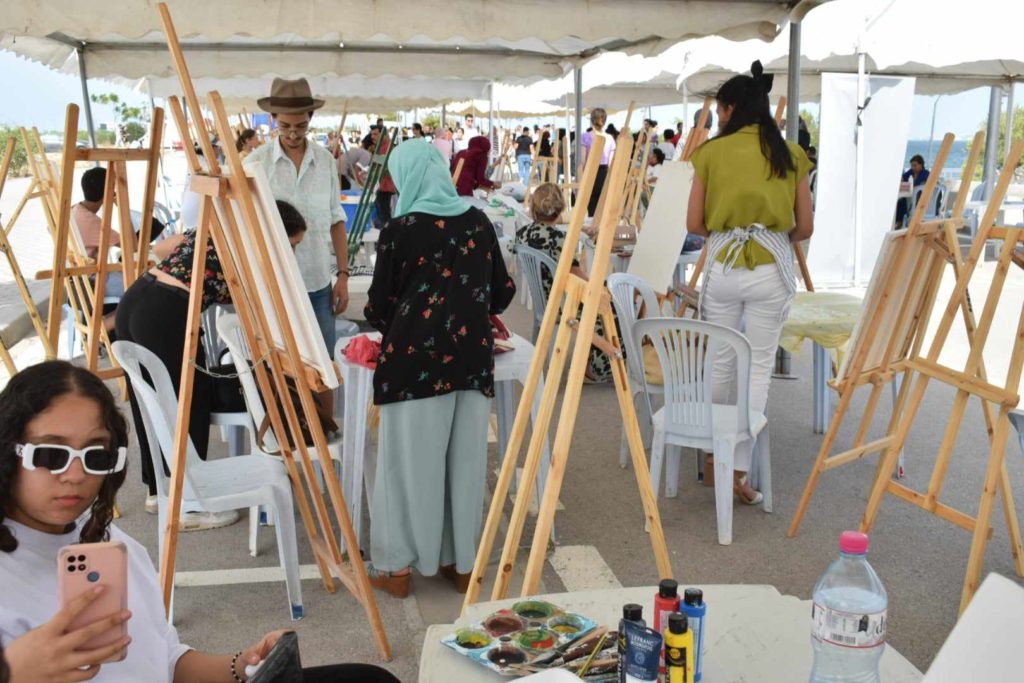 انطلاقالتظاهرةالفنيةرسمللجميع3 جلنار Jollanar