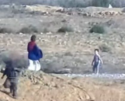 المقاومة تطلق سراح مستوطِنة وطفليها جلنار Jollanar