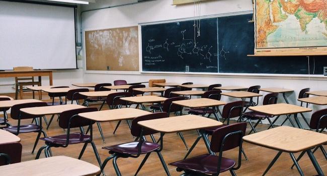 Suspension des cours le 5 octobre جلنار Jollanar