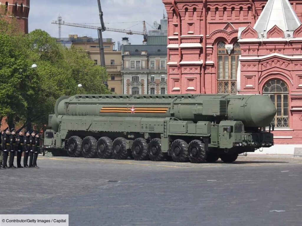 La Russie prête à tirer le missile nucléaire جلنار Jollanar