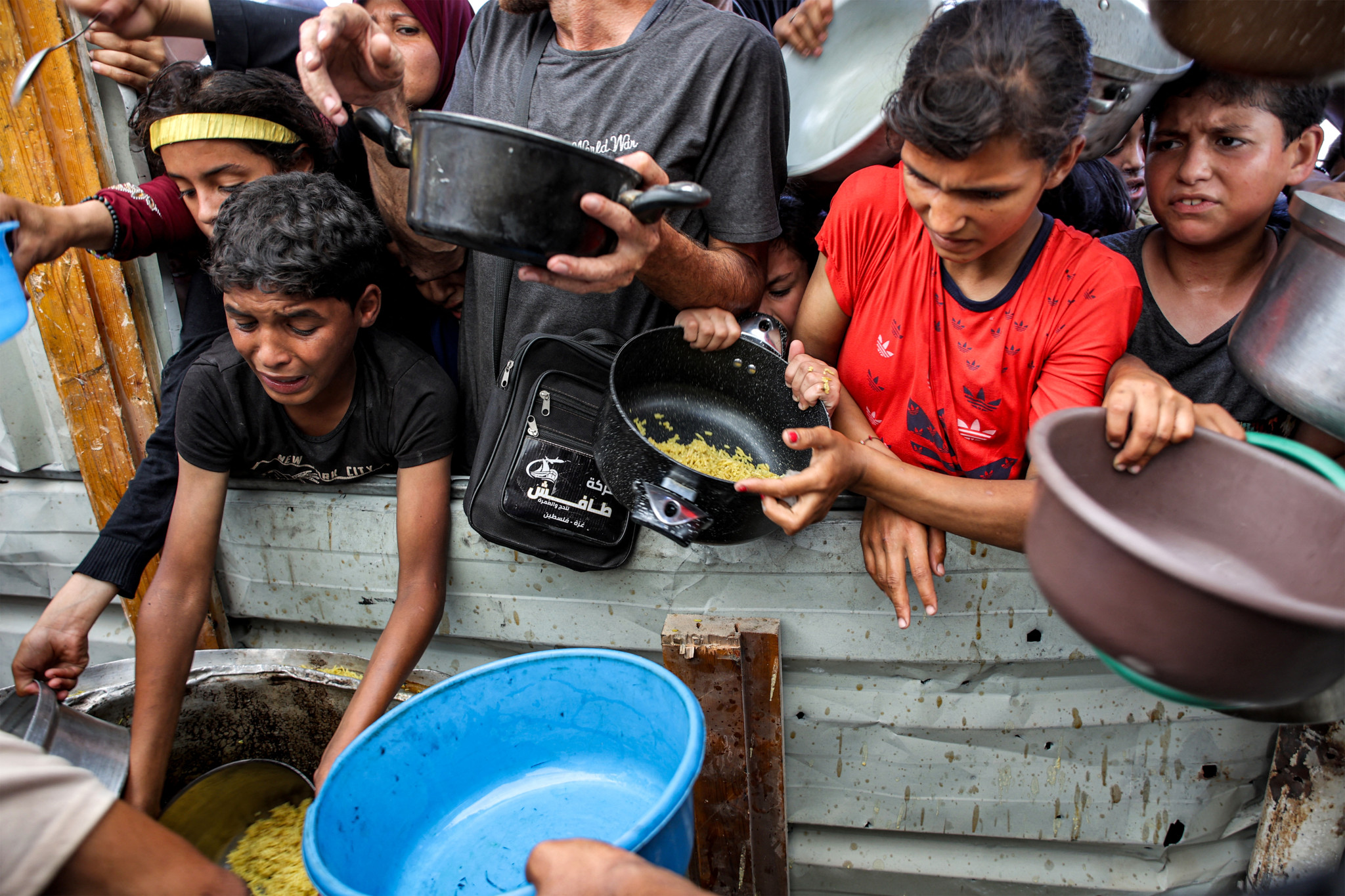 Pillage des aides alimentaires à Gaza جلنار Jollanar