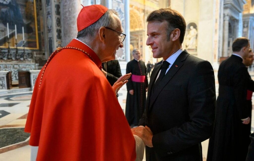 Succession du pape François La presse italienne accuse Macron dinterventionnisme جلنار Jollanar