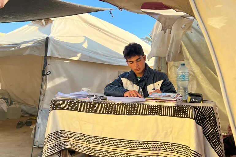 Les élèves de Gaza passeront le bac جلنار Jollanar